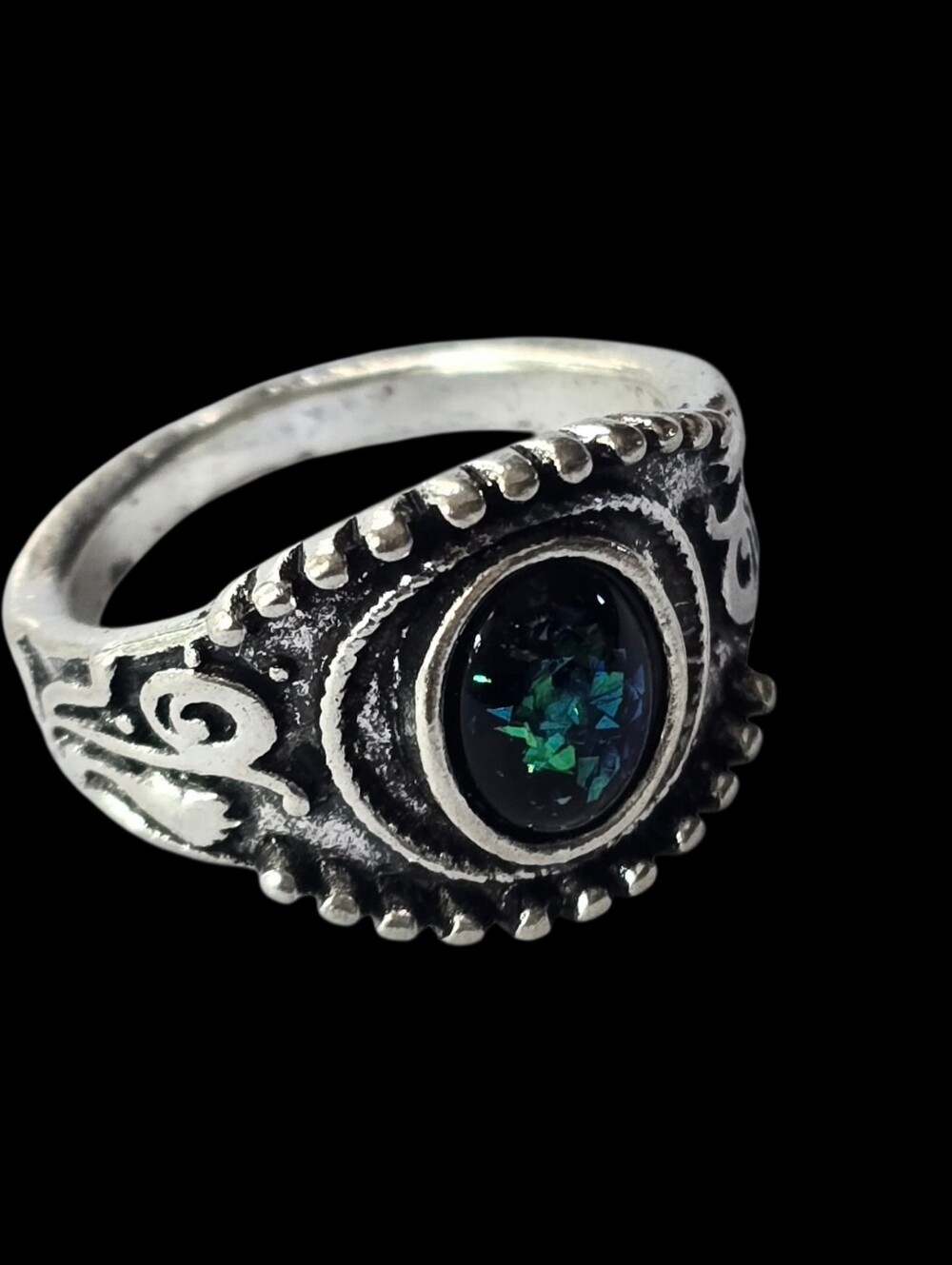 ABALONE SHELL OVAL TURQUISE & GREEN  NEW QUALITY TITANIUM SILVER SIZE 6 RING